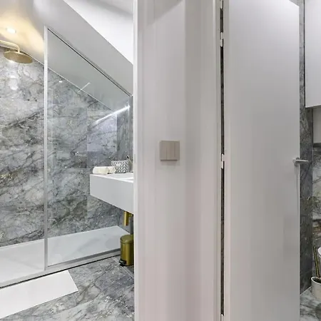 Mykeypers Incredible Luxury Flat 2br/6p - Champs-elysees Párizs