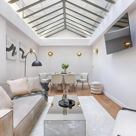 Апартаменты Mykeypers Incredible Luxury Flat 2br/6p - Champs-elysees