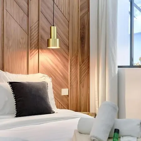 Апартаменты Mykeypers Incredible Luxury Flat 2br/6p - Champs-elysees Париж