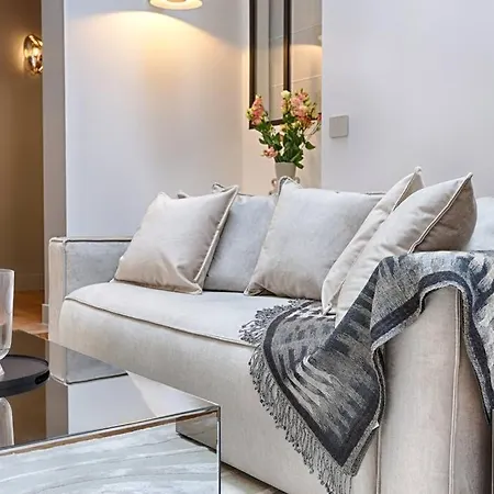 Mykeypers Incredible Luxury Flat 2br/6p - Champs-elysees Apartment *