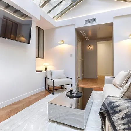 Апартаменты Mykeypers Incredible Luxury Flat 2br/6p - Champs-elysees