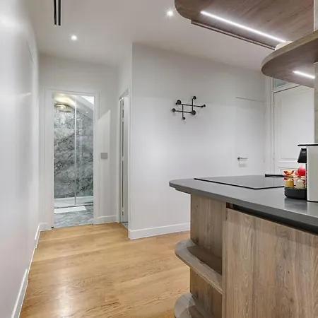 Mykeypers Incredible Luxury Flat 2br/6p - Champs-elysees Апартаменты *